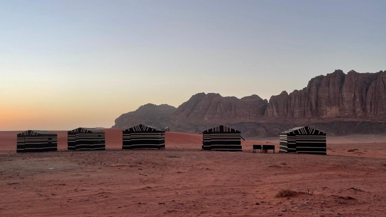 Friend Wadi Rum Exterior foto